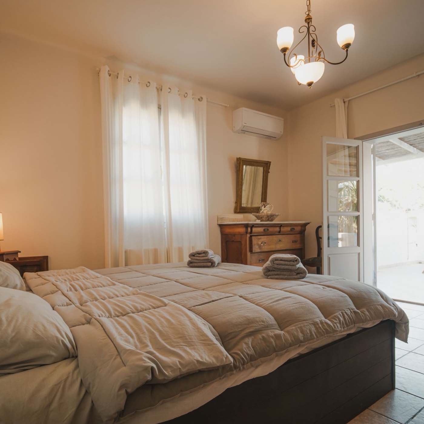 Island Home | Askeli | Poros